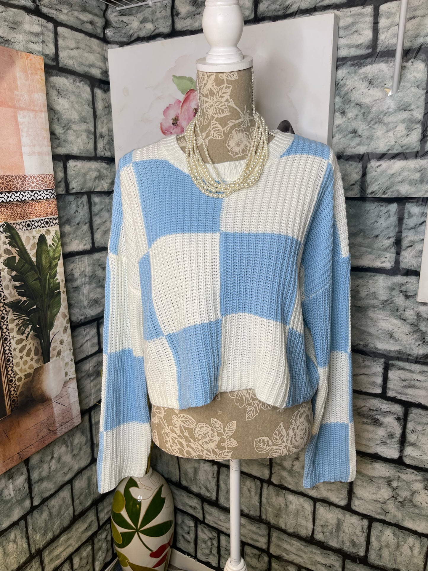 Moon & Madison Blue White Sweater Women sz Small