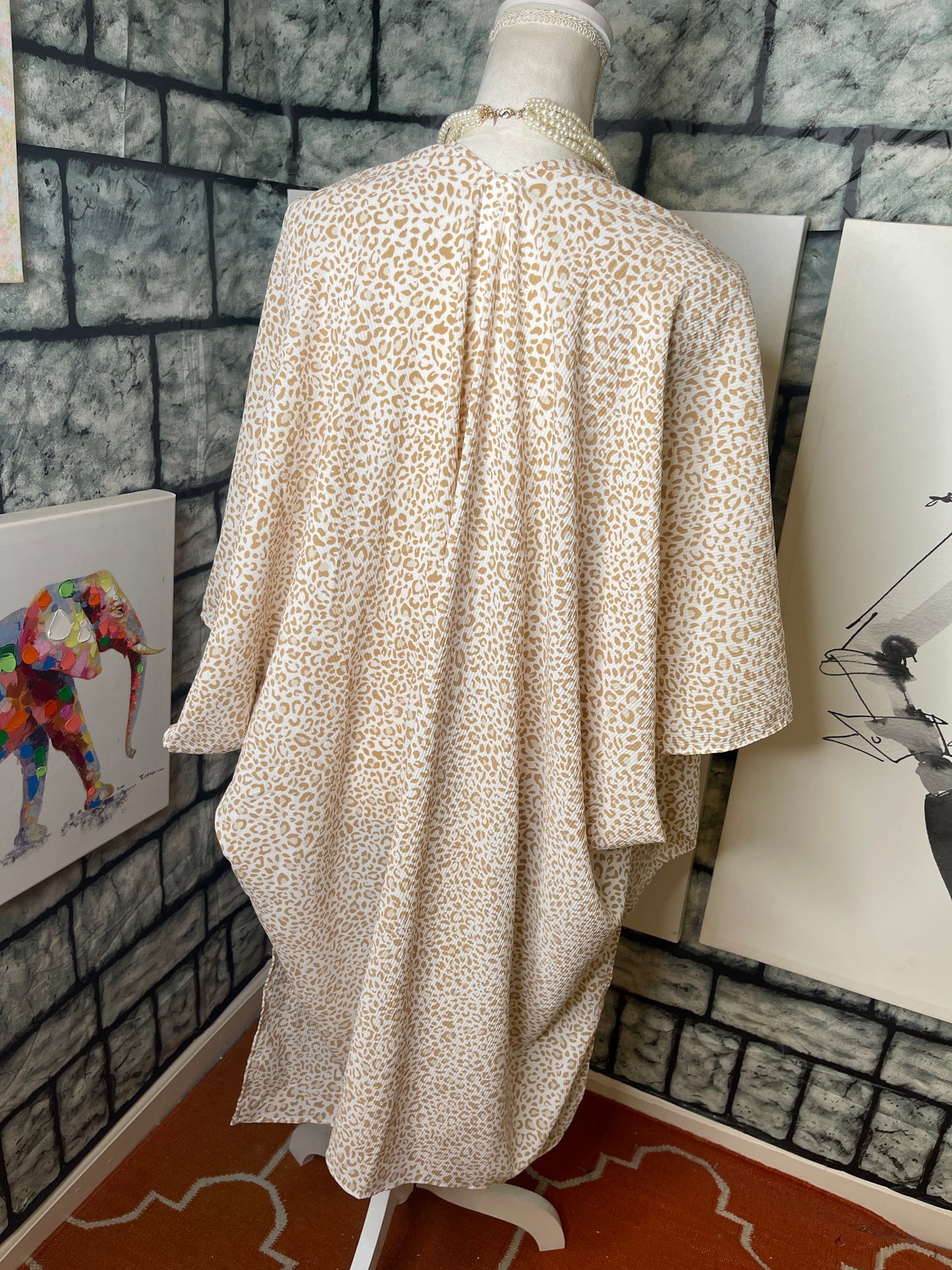 Tan White Animal Print Cover Women sz One Size