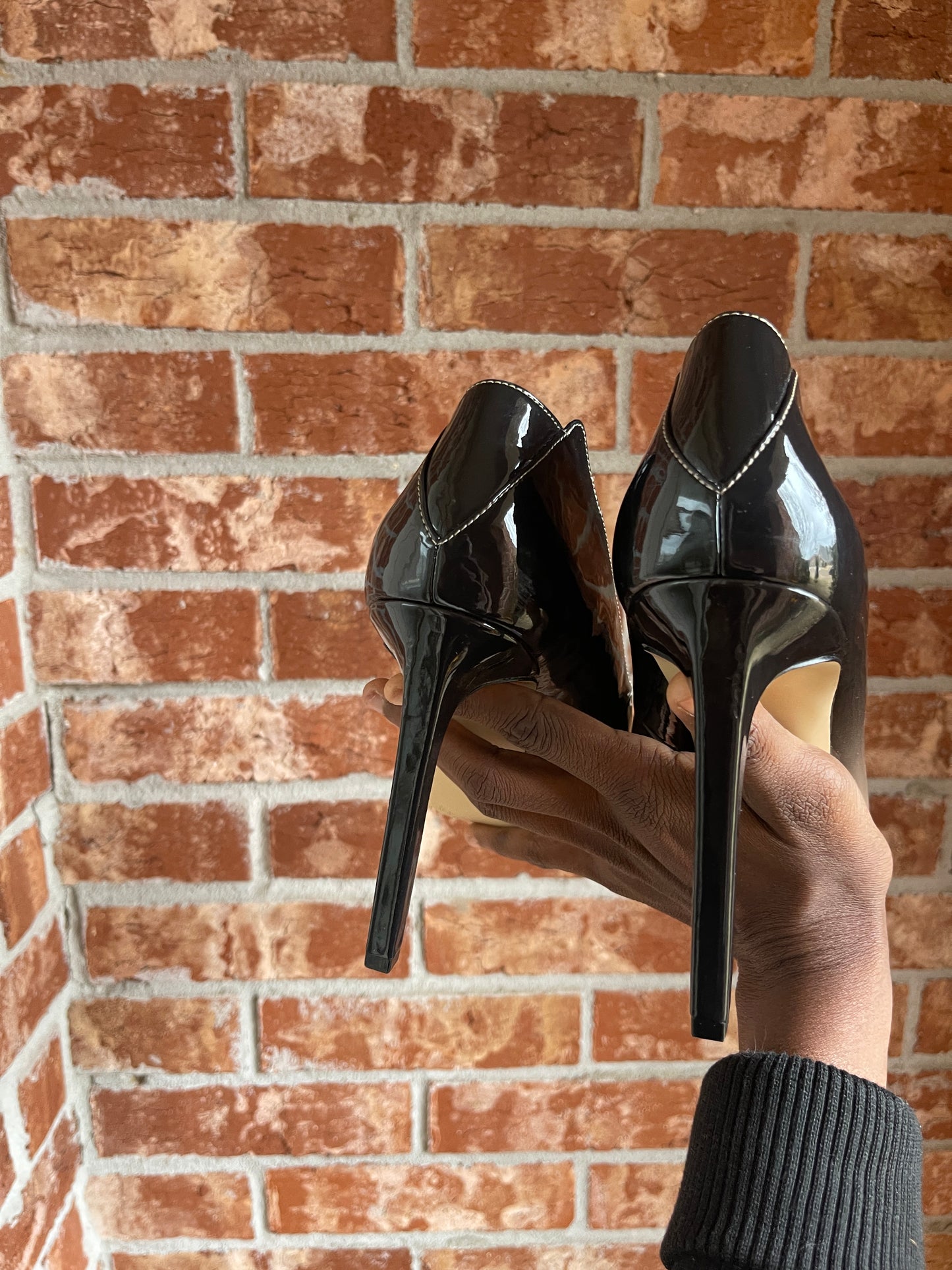 Nine West tan black heels women sz 11