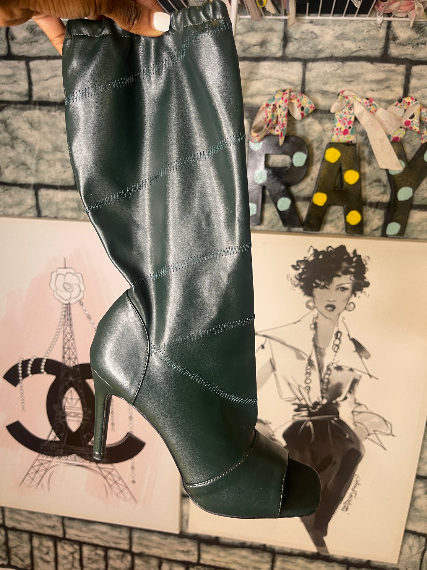 Green tall heels women sz 10