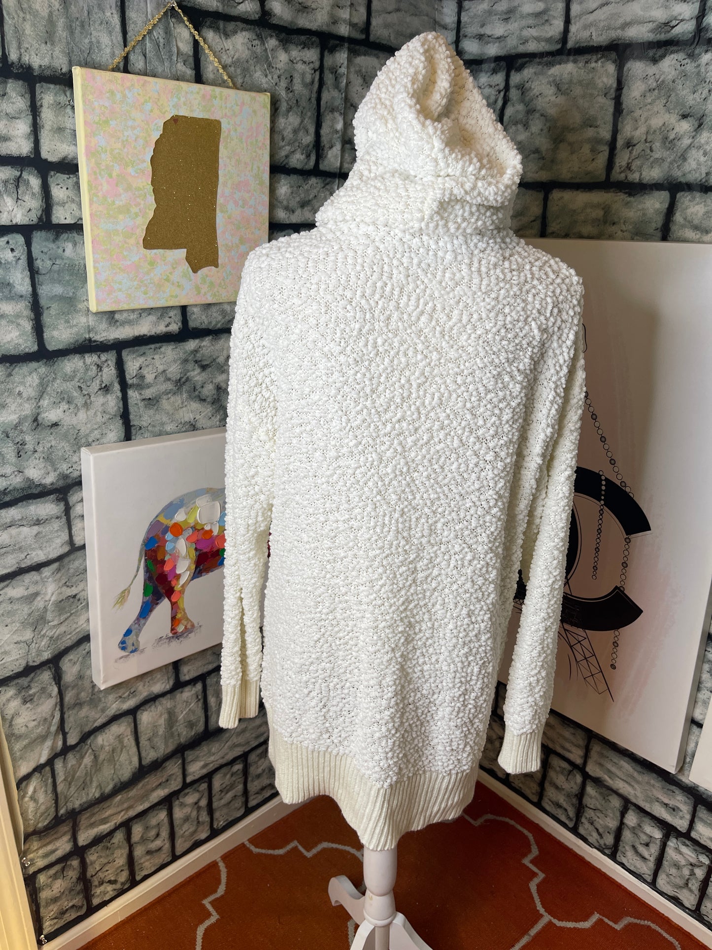 Zenana Premium White Soft Pullover Women sz Medium