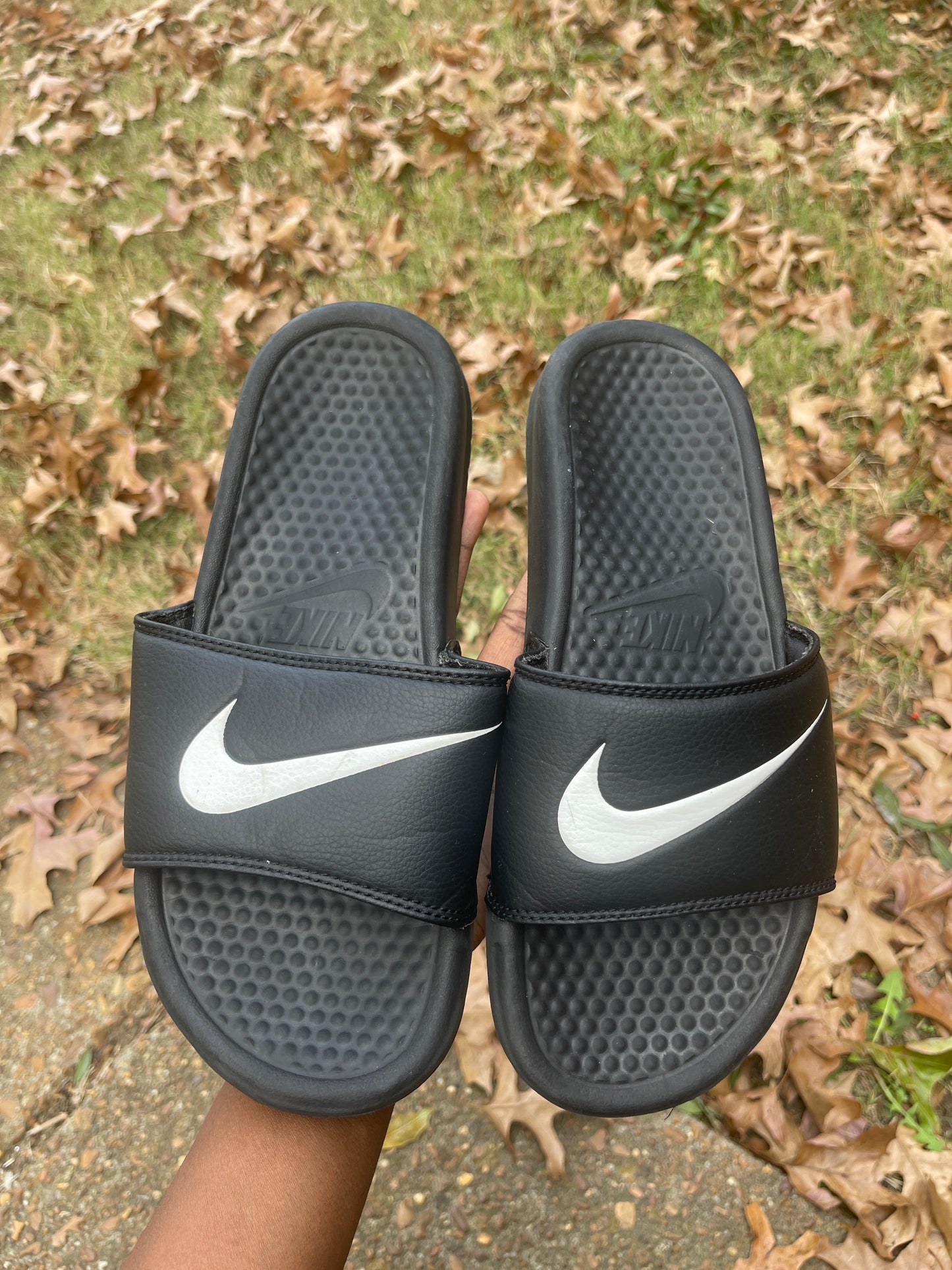 Nike black white slide sandals men sz 7