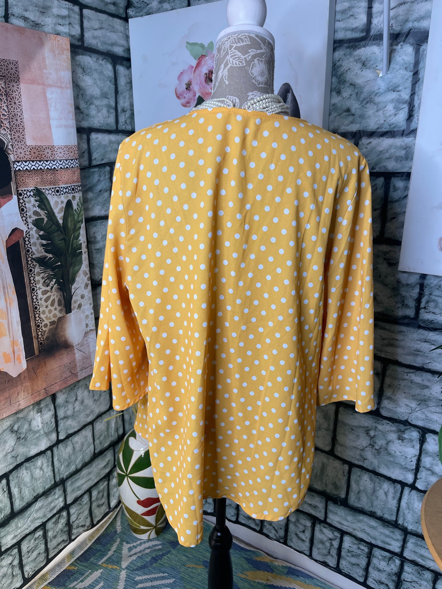 Yellow White Polka Dot Blouse Women sz XL