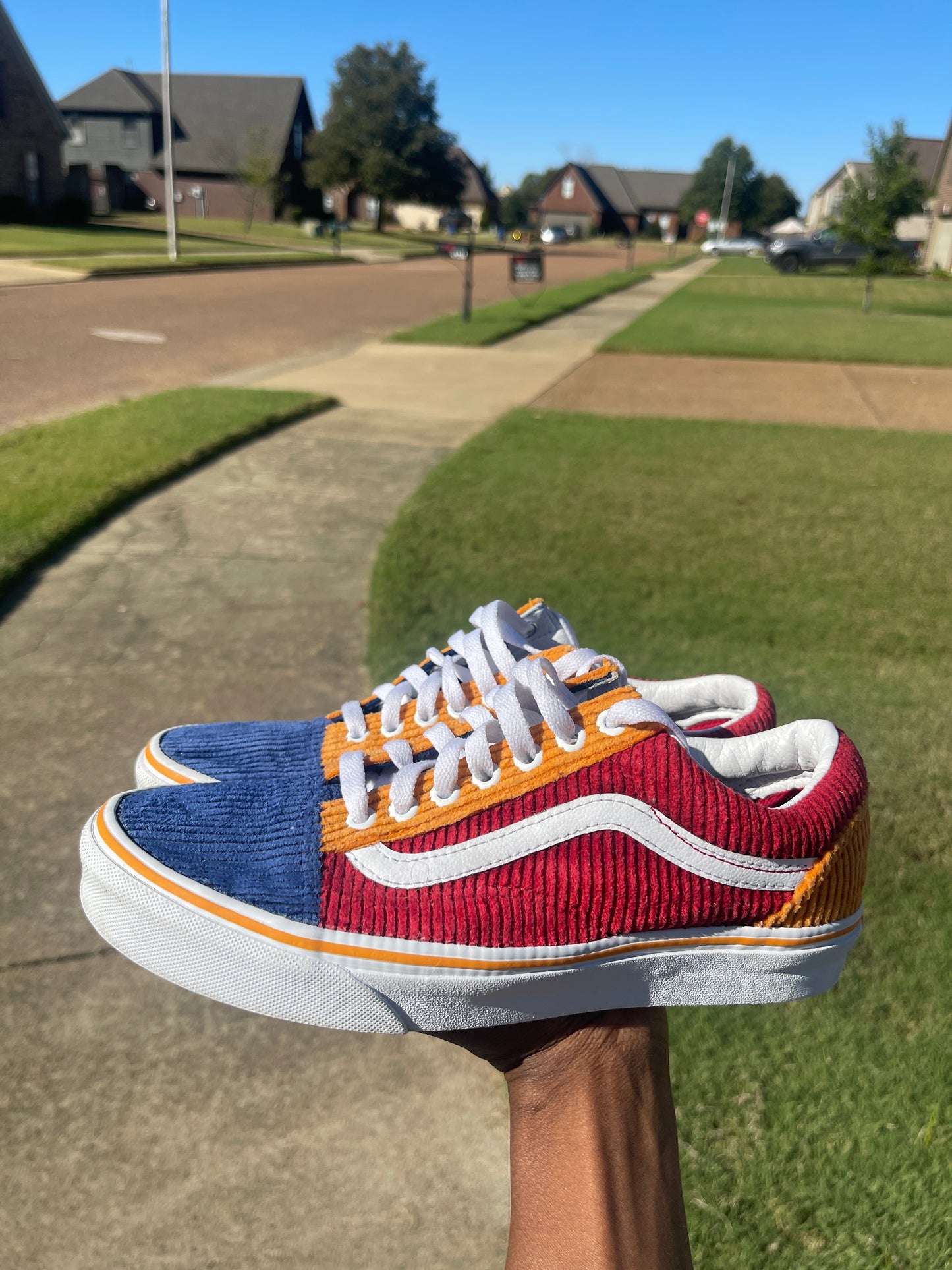 Vans Red Blue Yellow Men sz 7 Women sz 8.5