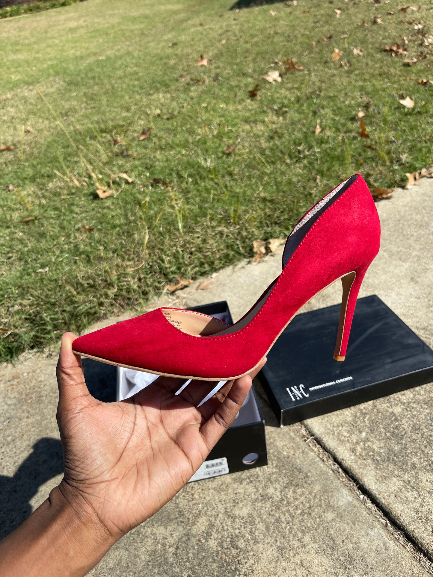NEW Inc red heels women sz 8