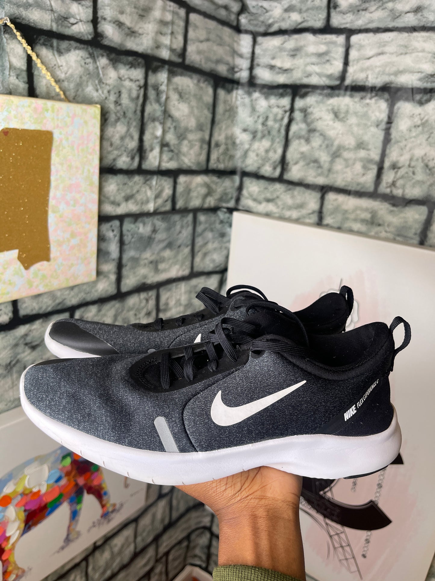 Nike gray black women sz 9.5