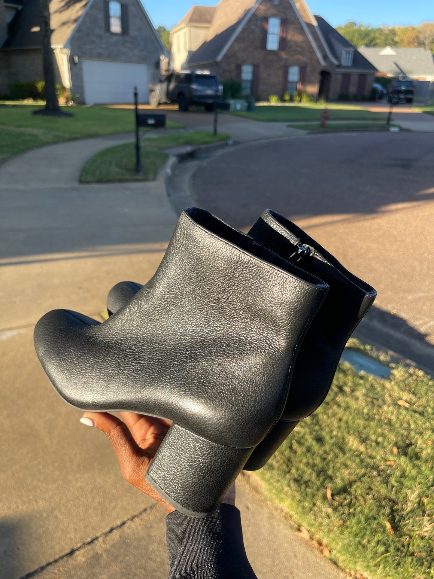 Jessica Simpson black heel boots women sz 8.5