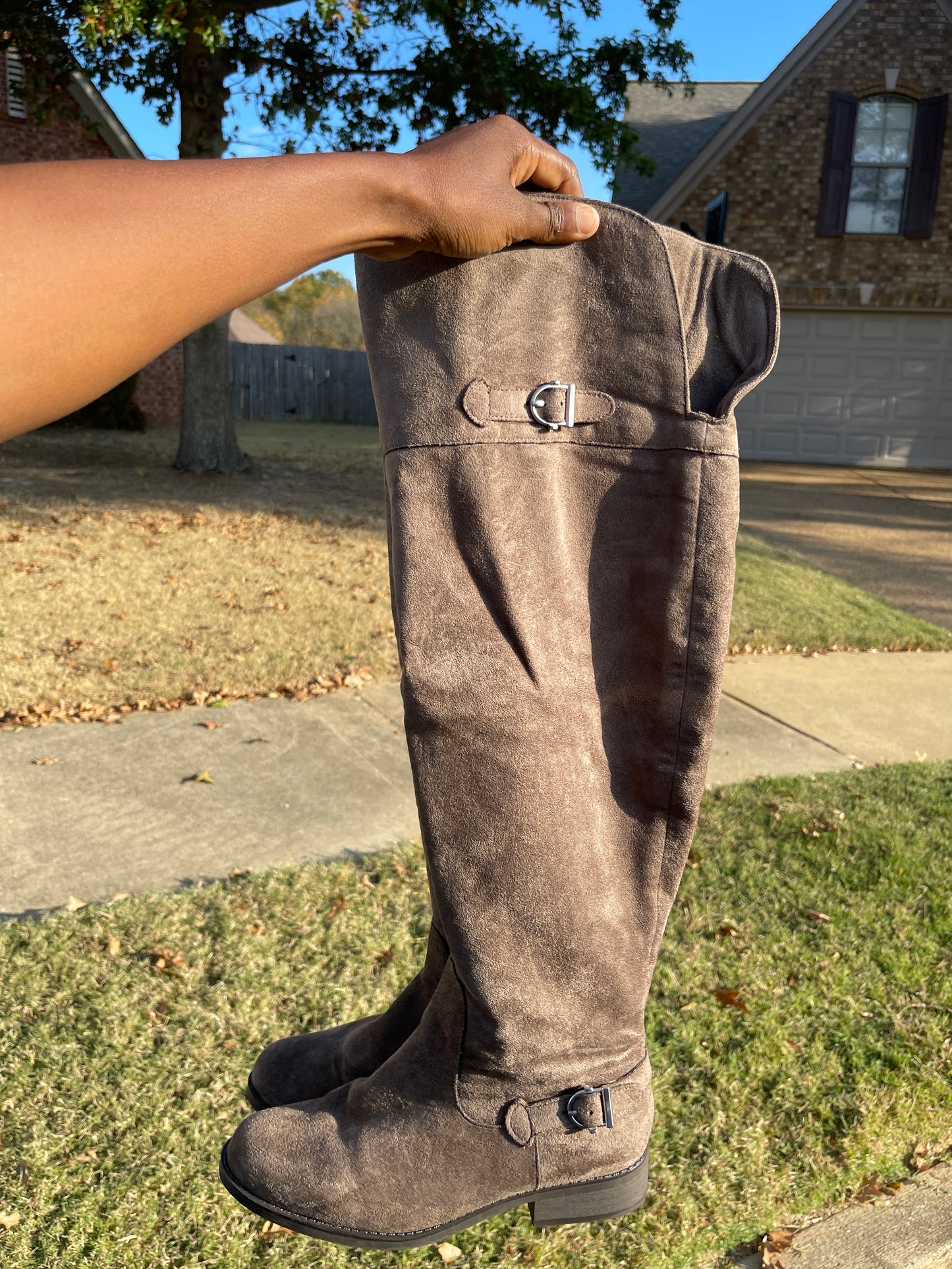 American rags gray tall boots women sz 8