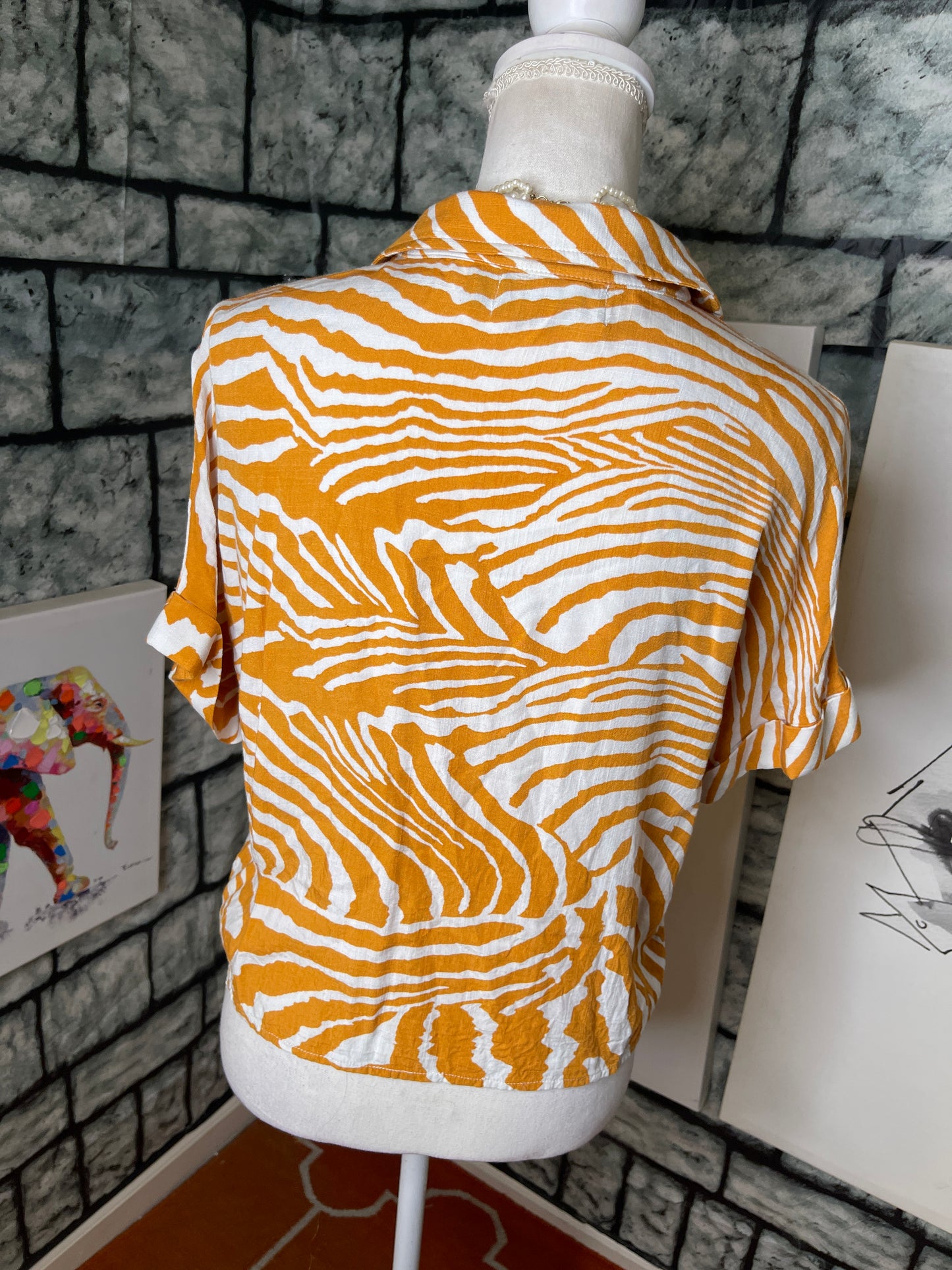 MinkPink Orange and White Crop w/Buttons Women Sz XS