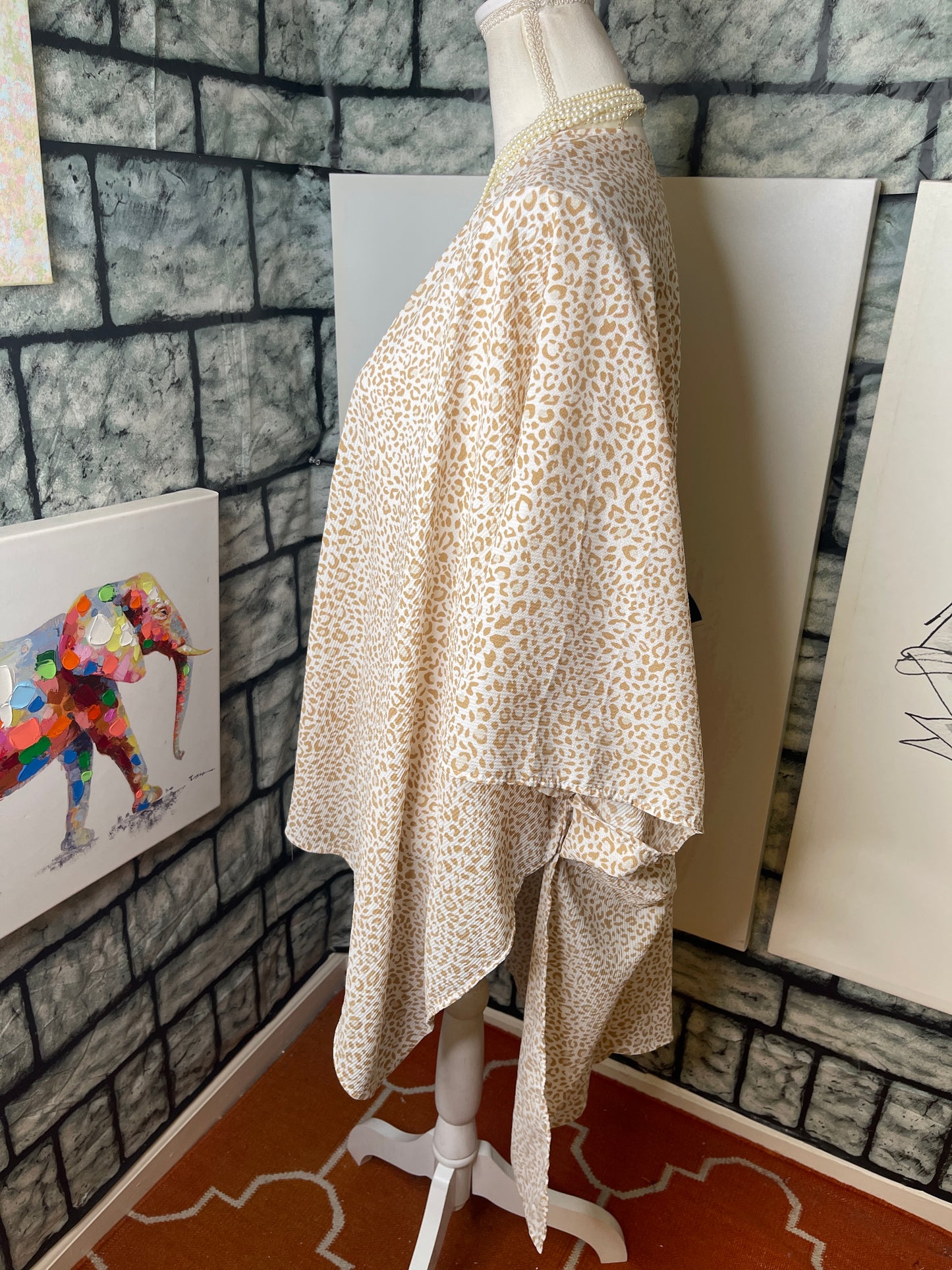 Tan White Animal Print Cover Women sz One Size