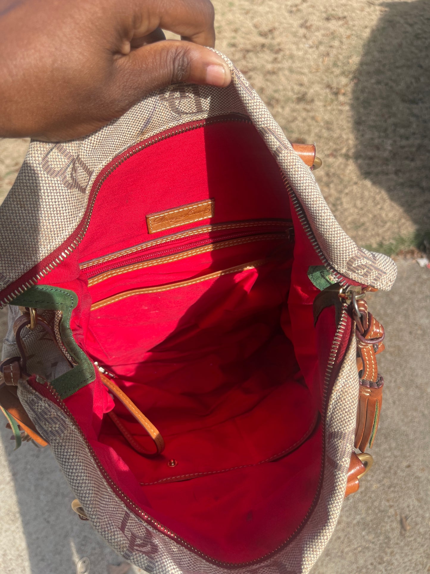 Dooney & Bourke brown handbag (need little cleaning)