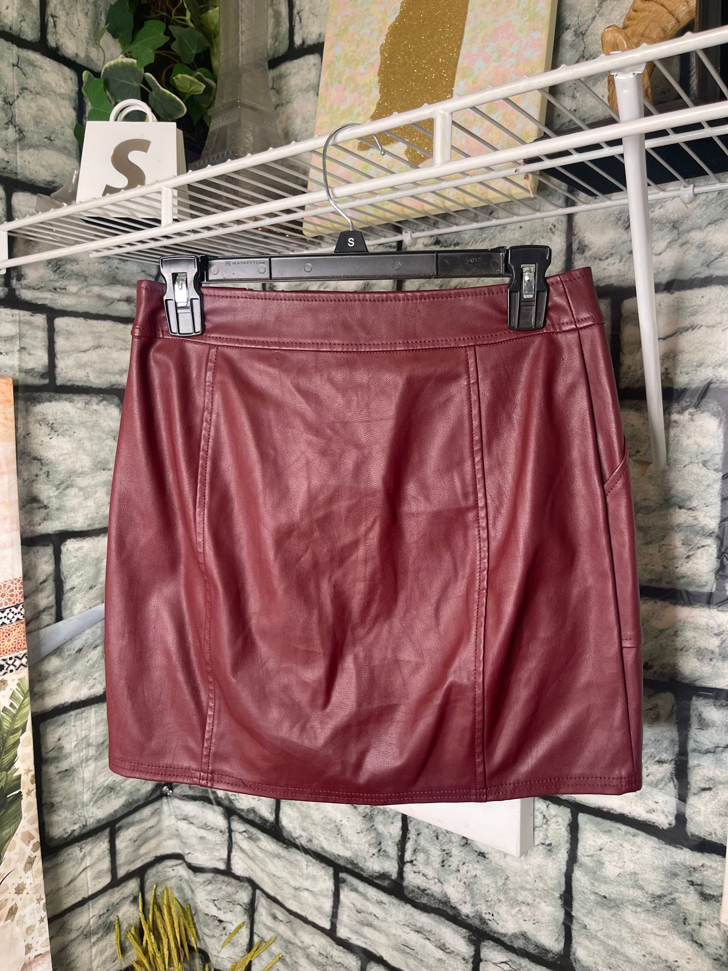 Express Burgundy Skirt Women sz 4