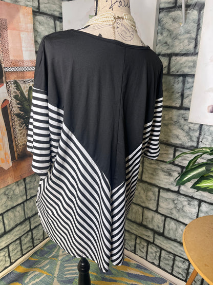 Shein Black White Print Blouse Women sz 0XL