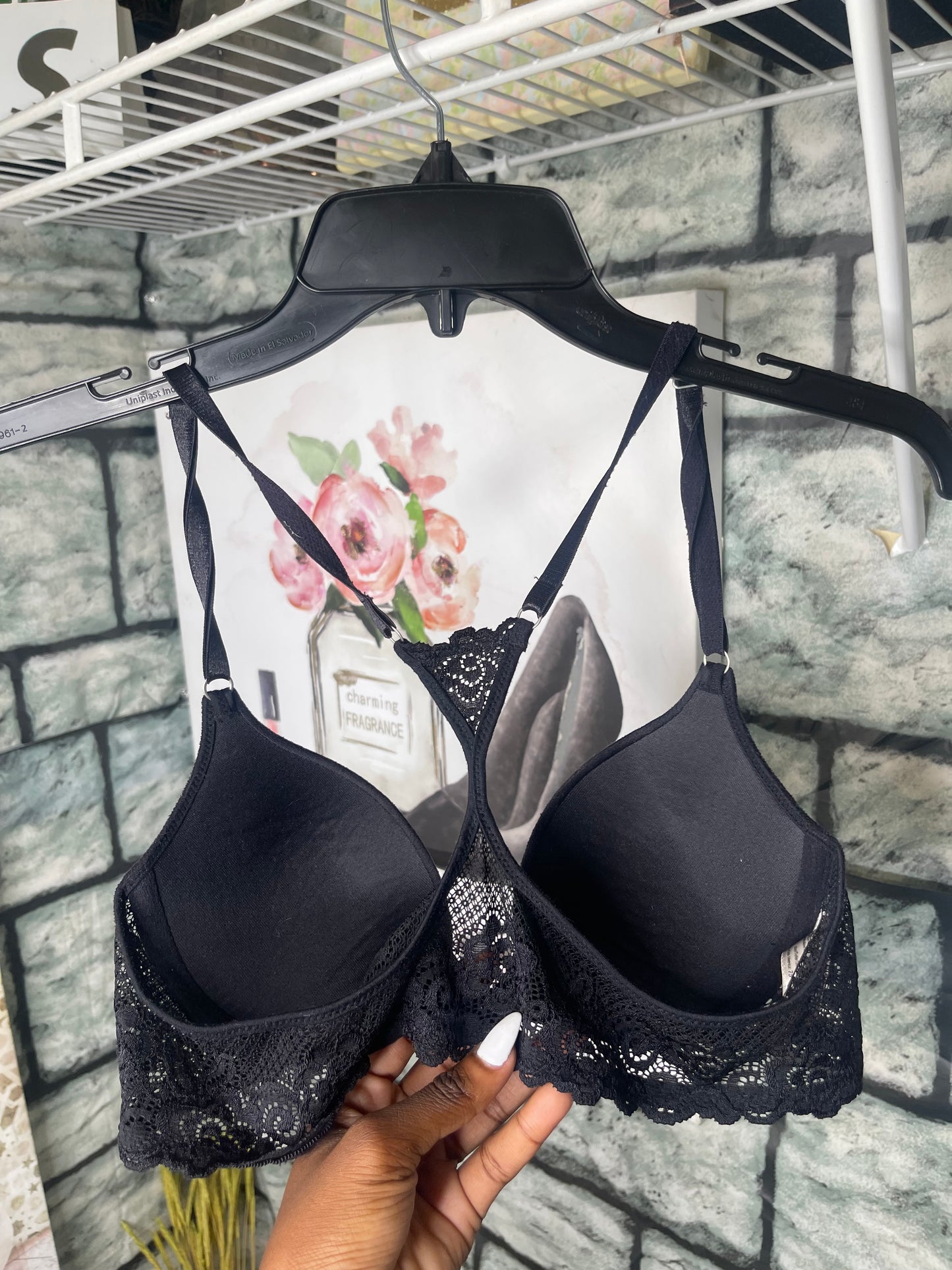 Maidenform black bra Women sz 34A