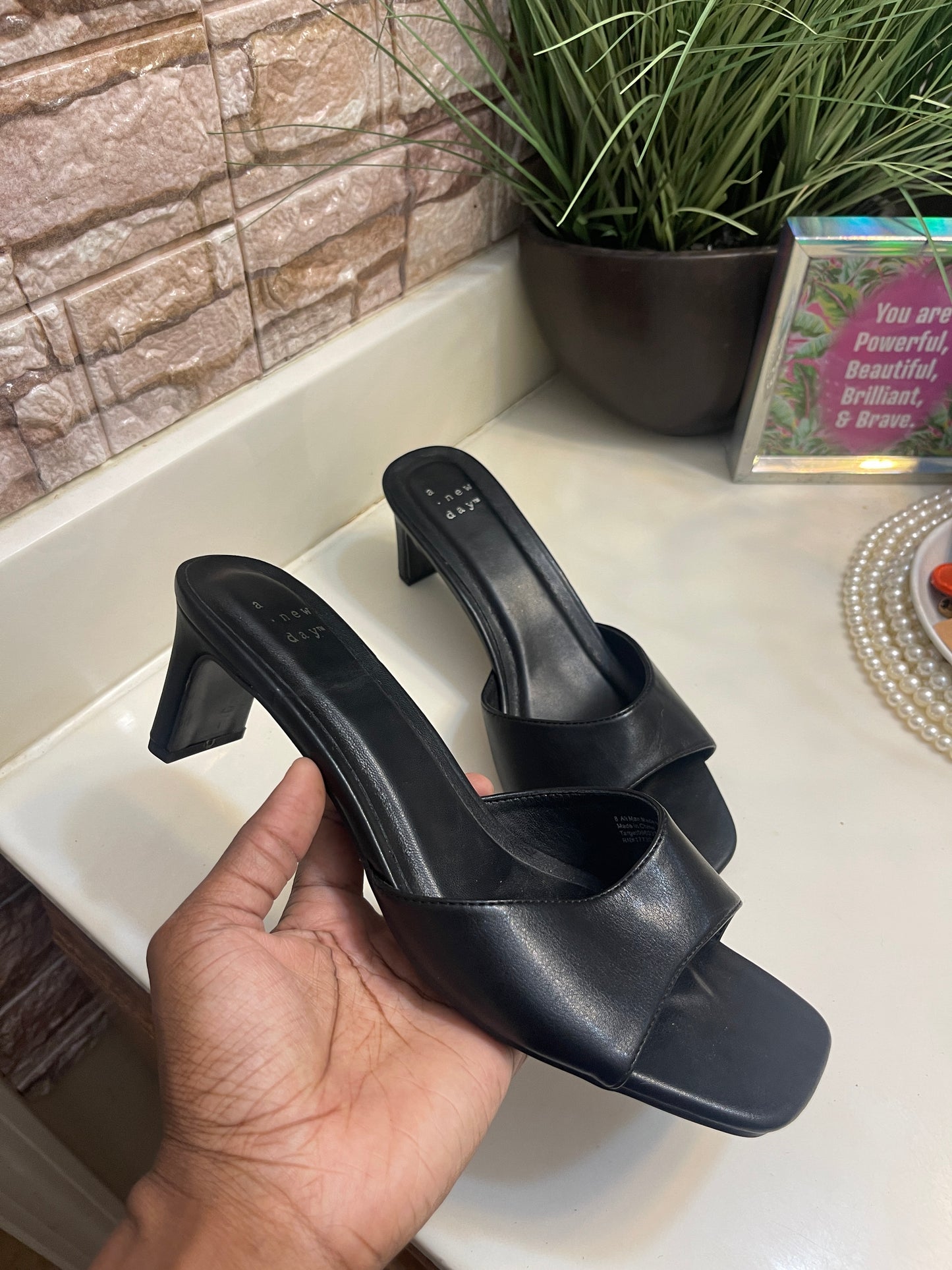 A New Day Black Low Heels Women sz 8