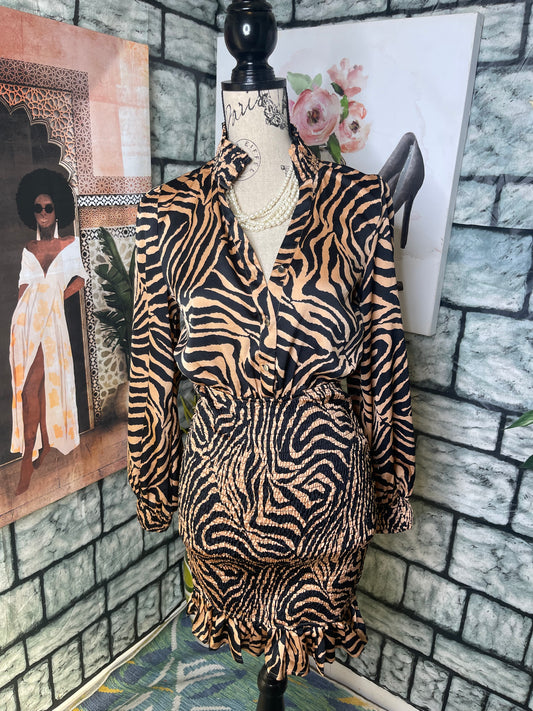 Miss Avenue Black Brown Print Dress Women sz Small