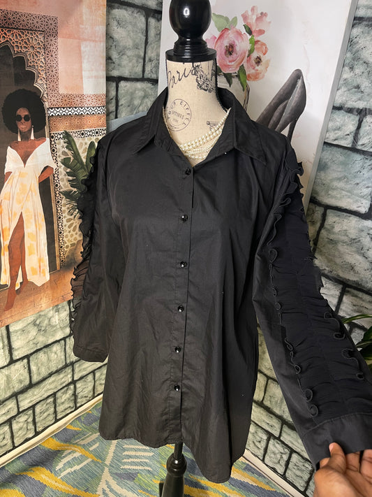 Madrag Black Oversize Button Blouse Women sz 2XL (BEST FITS AN XL)