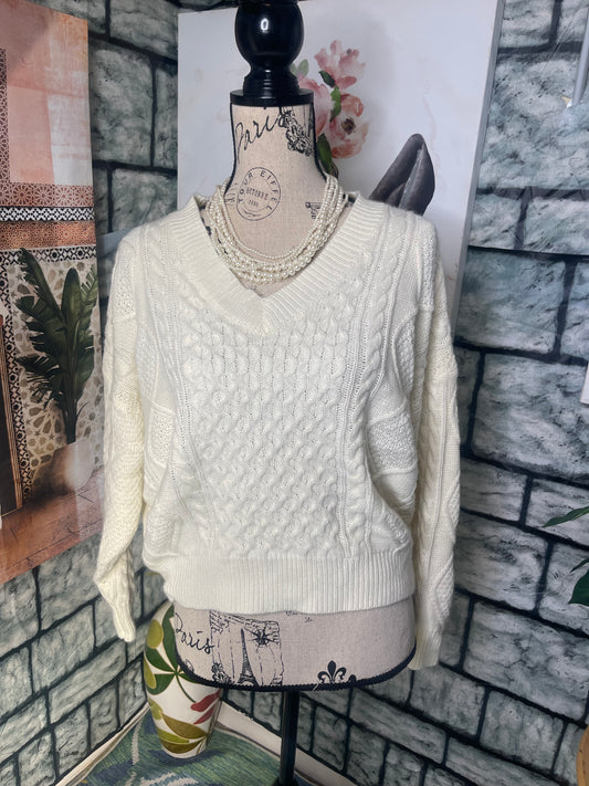 Vanilla Bay Off White Sweater Women sz Small