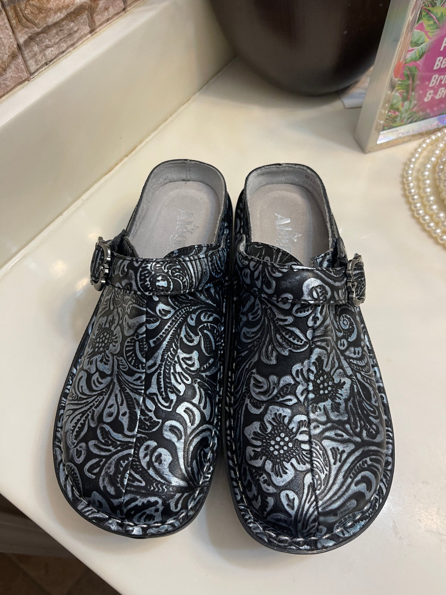 NEW Alegria Black Gray Mules Women sz 37 = sz 7/7.5