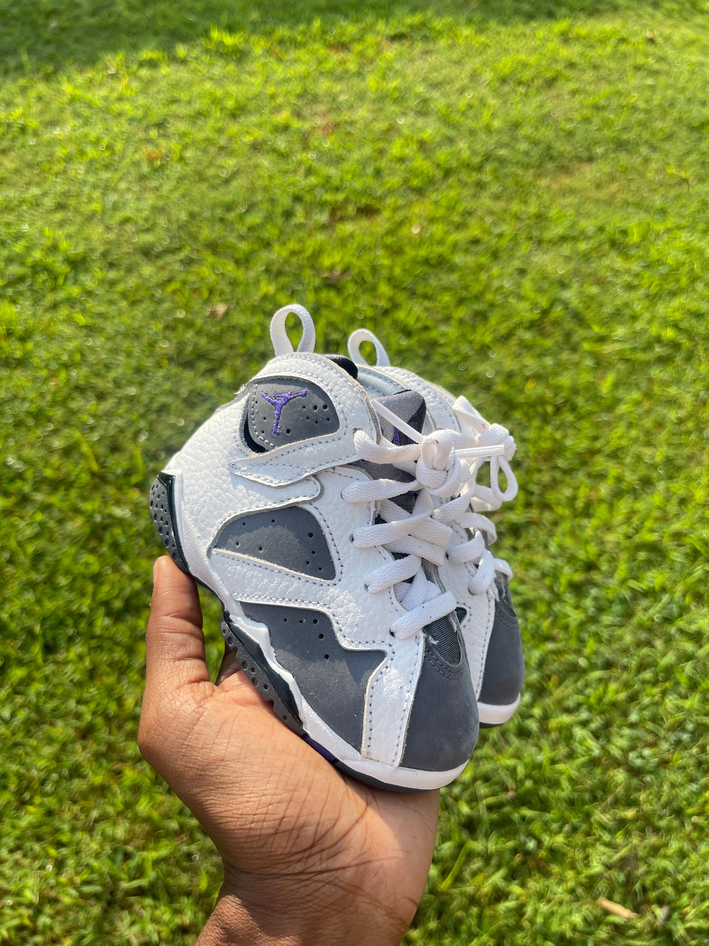 Air Jordan gray white purple toddler sz 6c