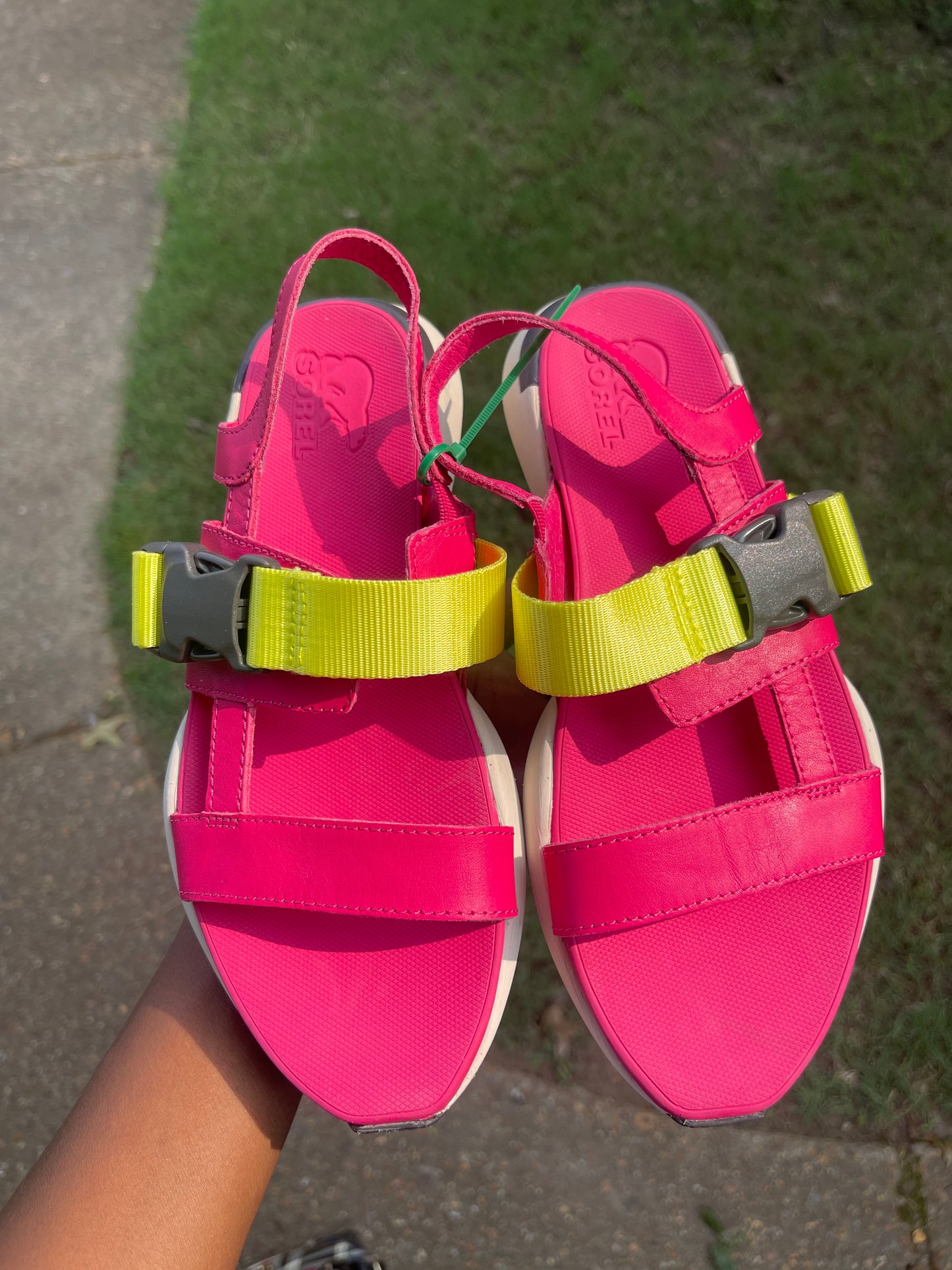 Sorel Pink Yellow Sandals Women sz 5.5