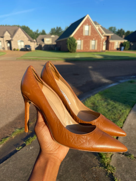 Manolo Blahnik Brown Heels Women sz 39.5 = 8.5