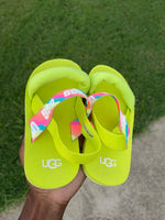 Ugg sandals green girls sz 12