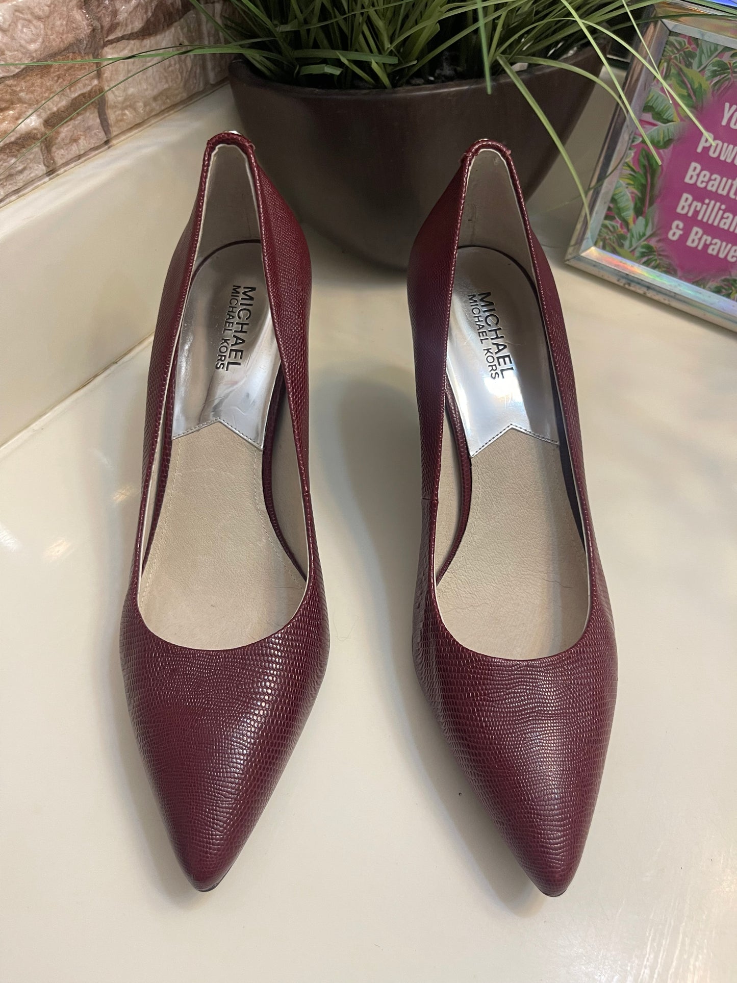 Michael Kors Burgundy Heels Low Women sz 9.5