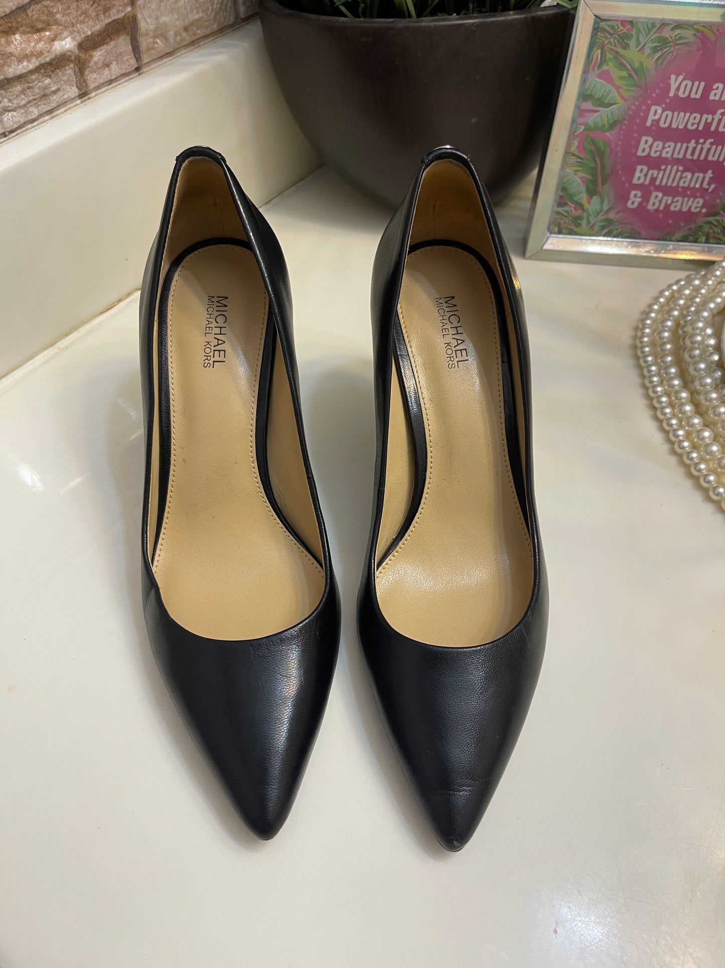 Michael Kors Black Low Heels Women sz 6.5
