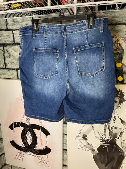 Time & Tru Blue Denim Shorts women sz 12