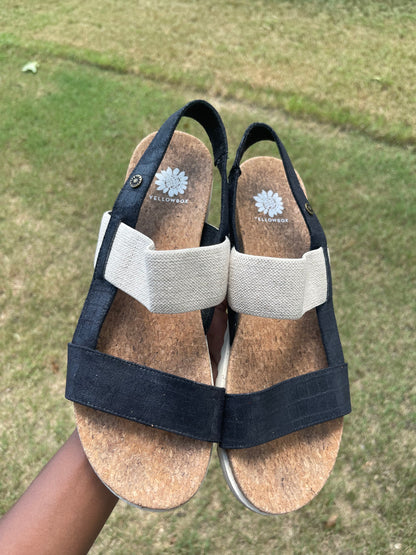 Yellow Box  Black Beige Sandals Women sz 10