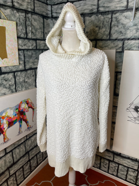 Zenana Premium White Soft Pullover Women sz Medium