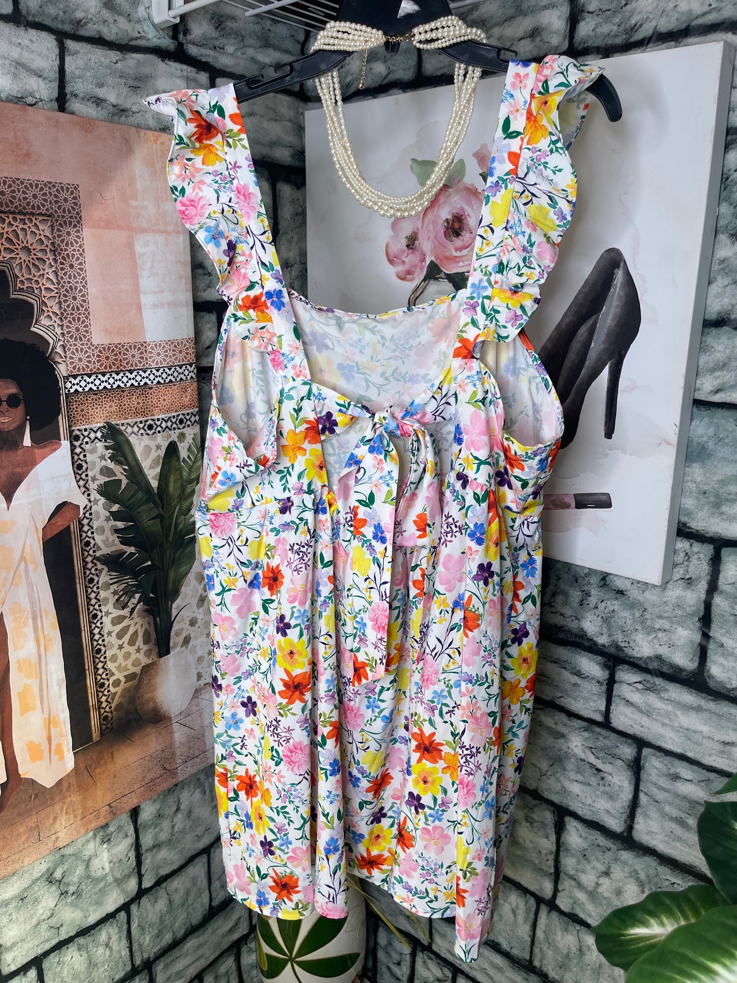 Shein White Floral Dress Women sz 4XL