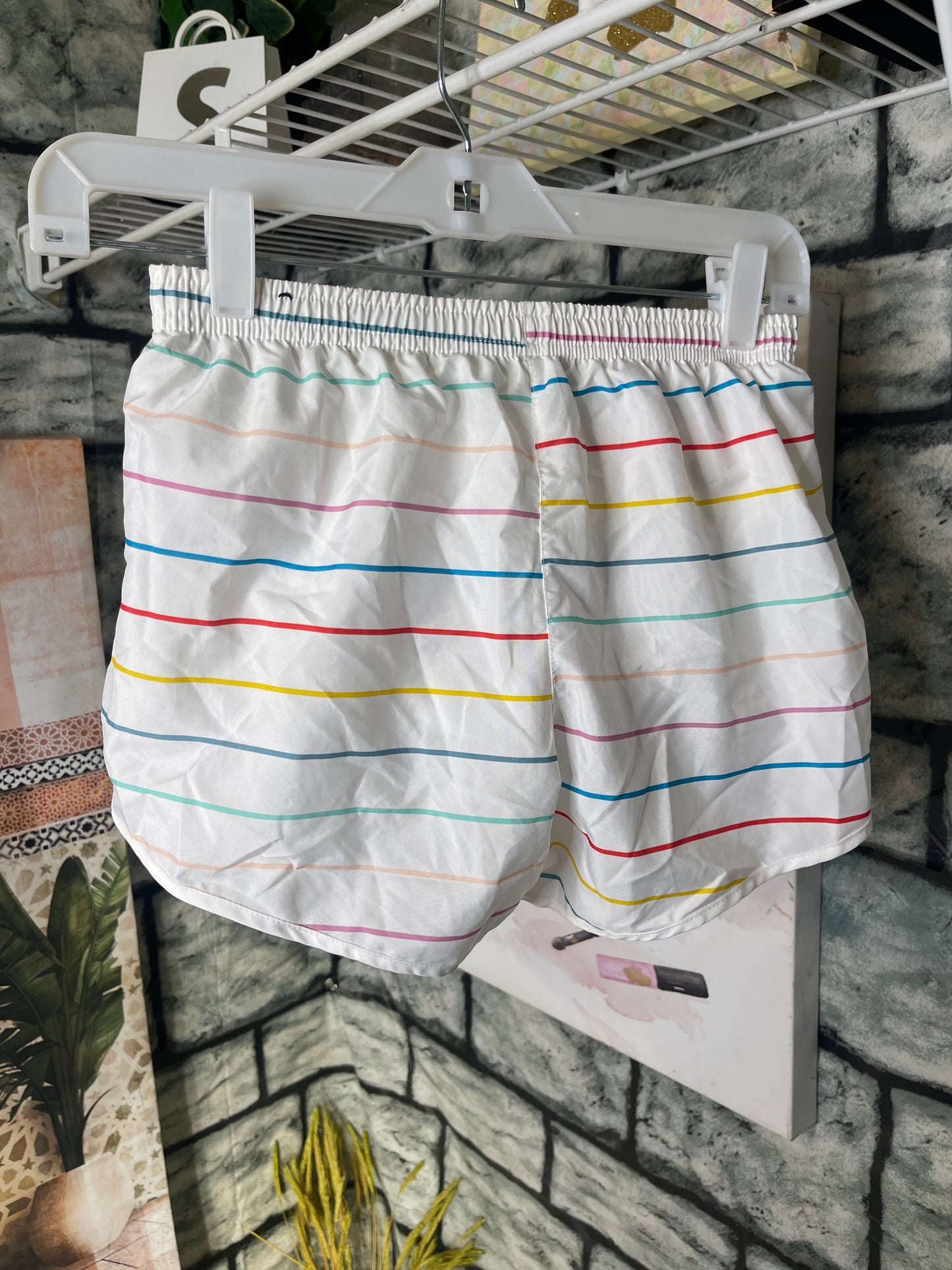 Nike White Colorful Shorts Girls sz Large