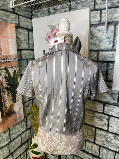 Forever 21 Gray Black White Button Blouse Women sz Small