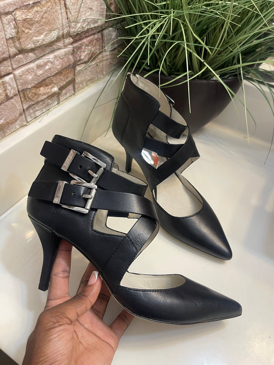 Michael Kors Black Low Heels Women sz 8