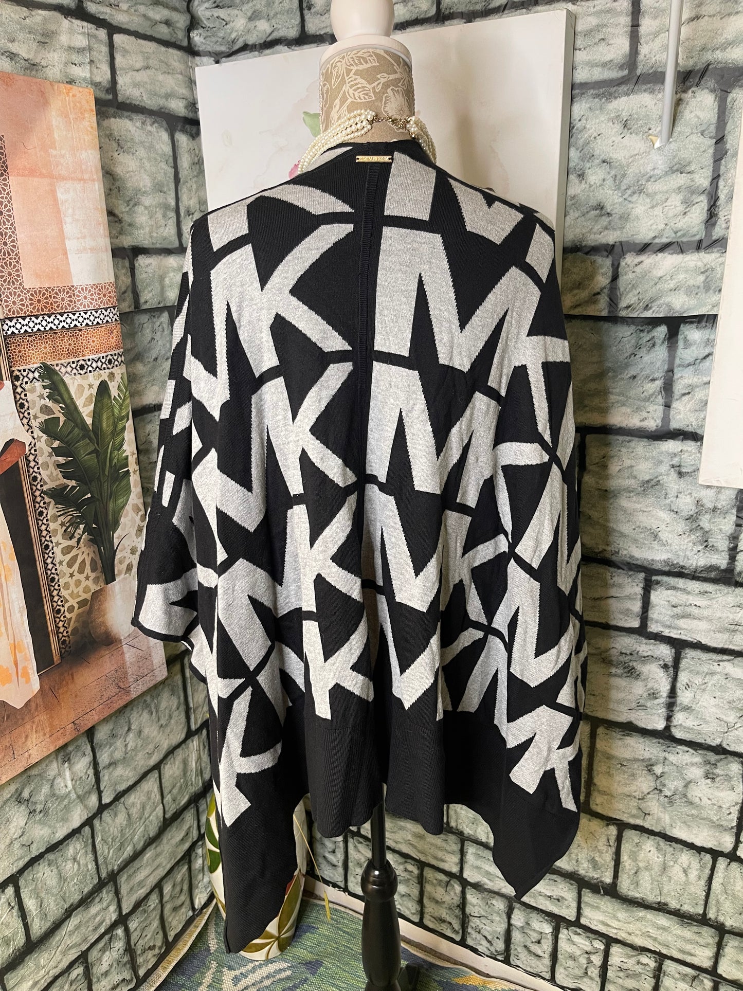 Michael Kors Black Gray Cover Duster Women sz Small / Medium