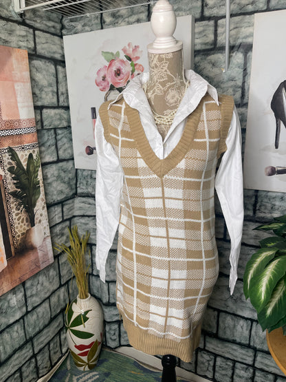 Stilletto's Tan White Dress Women sz Medium