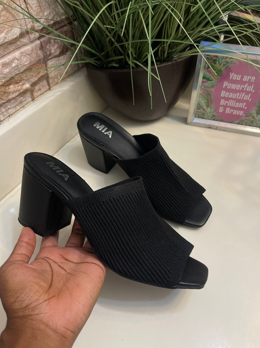 MIA Black Low Heels Women sz 7.5