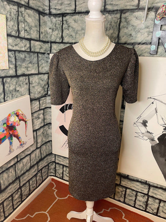 2 Hearts Gold Black Dress Women sz Large