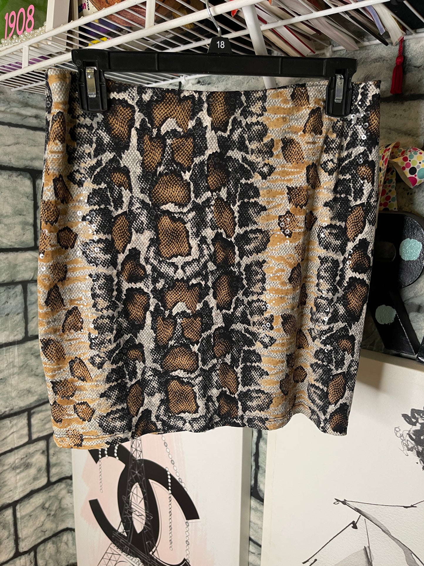 One by One Brown Gray Print Skirt Women sz Large