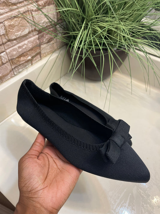 NEW MIA Black Flats Women sz 10W