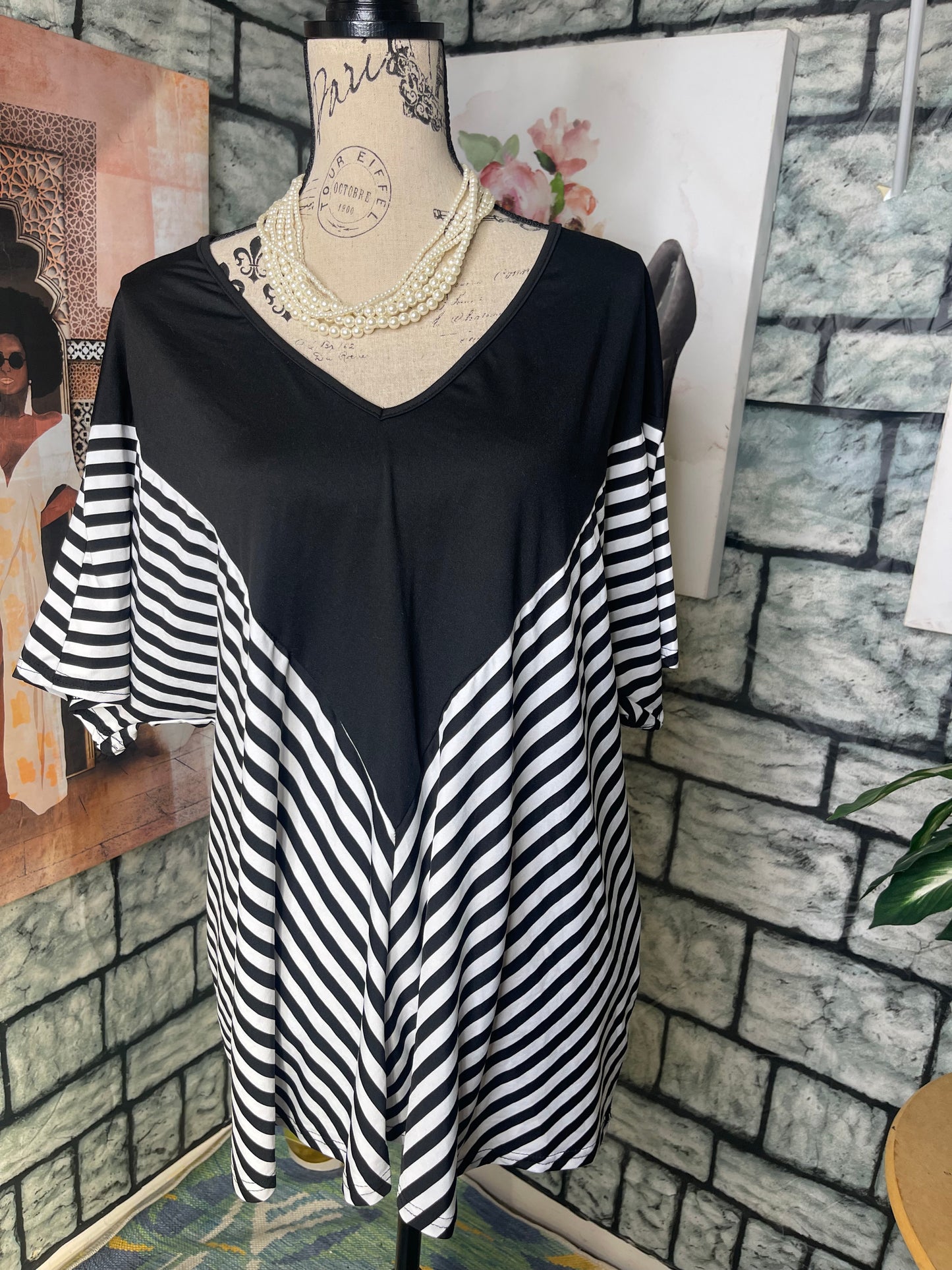 Shein Black White Print Blouse Women sz 0XL