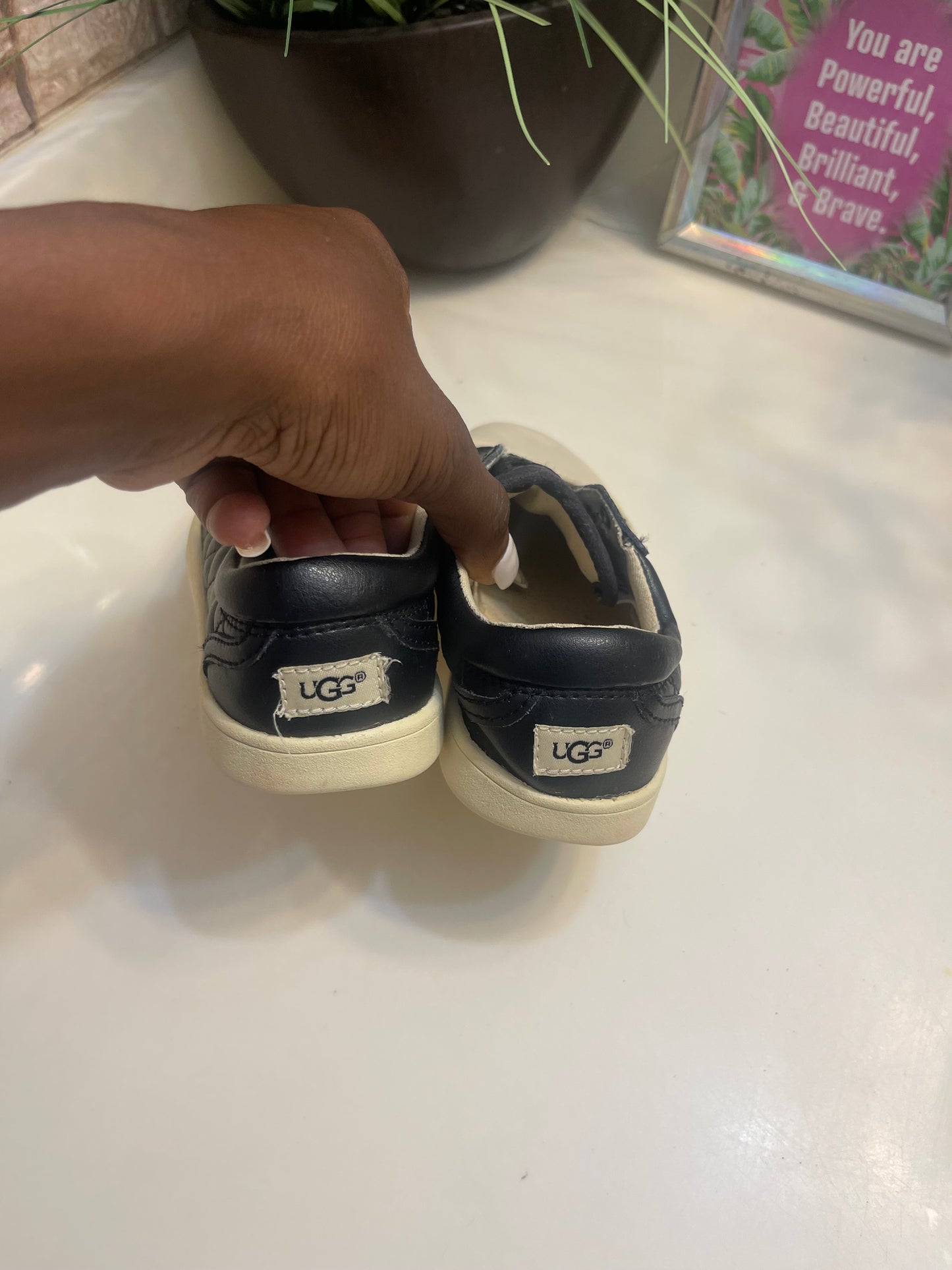 Ugg Black Toddler Girls Boys sz 12