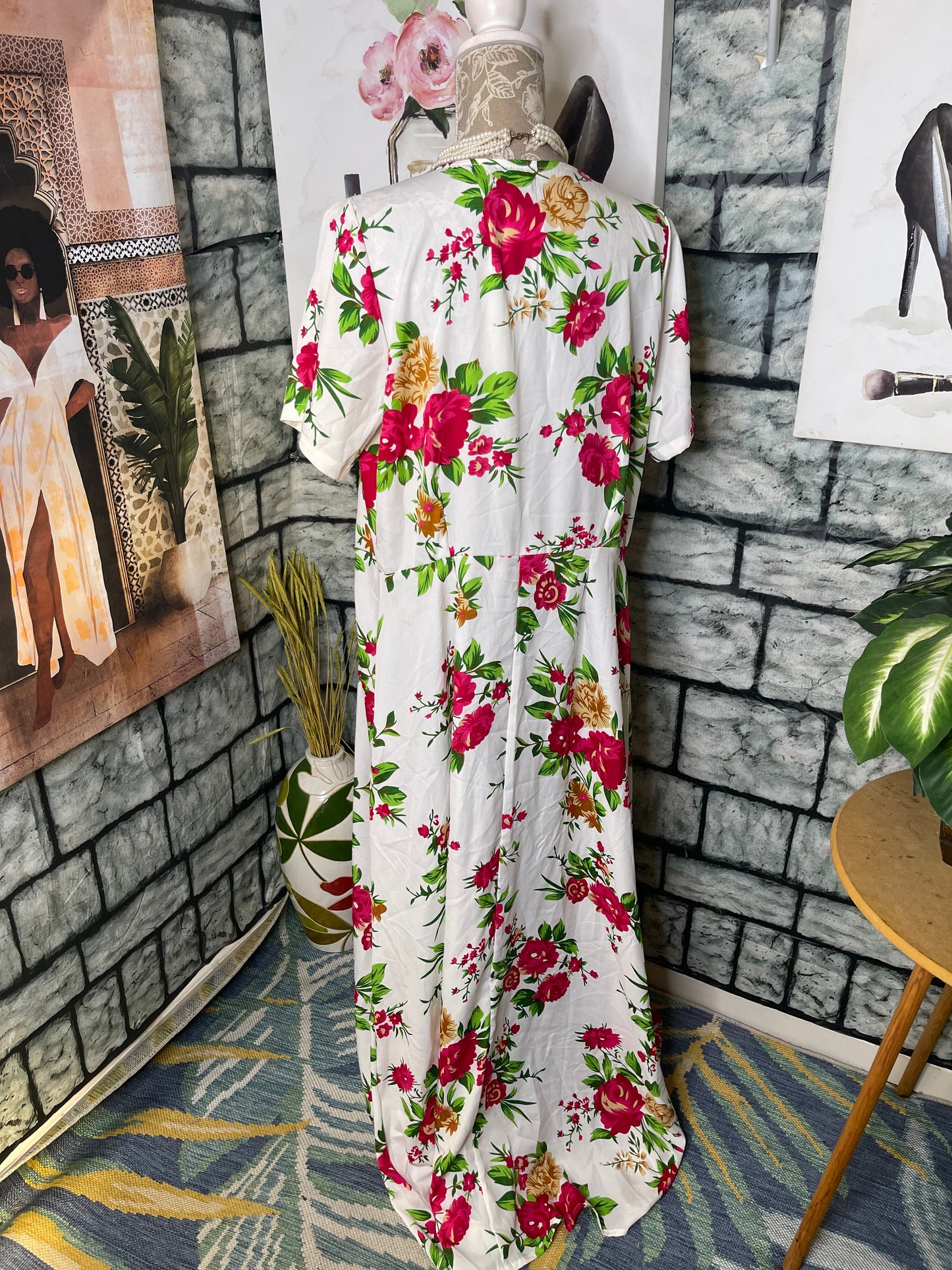 NEW Boohoo White Floral Duster Women sz 12