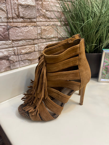 Gianni Bini Brown Fringe Heels Women sz 8.5