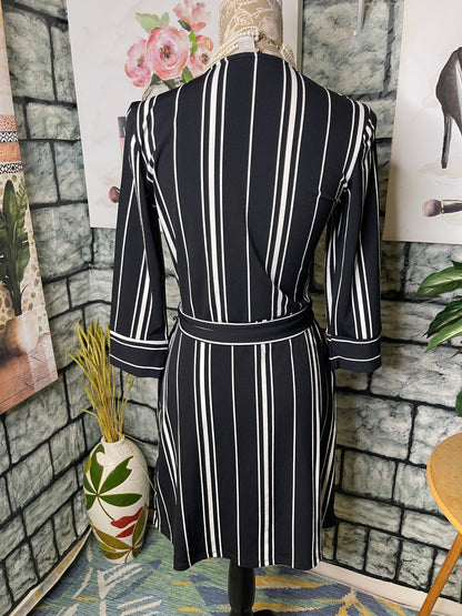 H&M Black White Dress Women sz Small