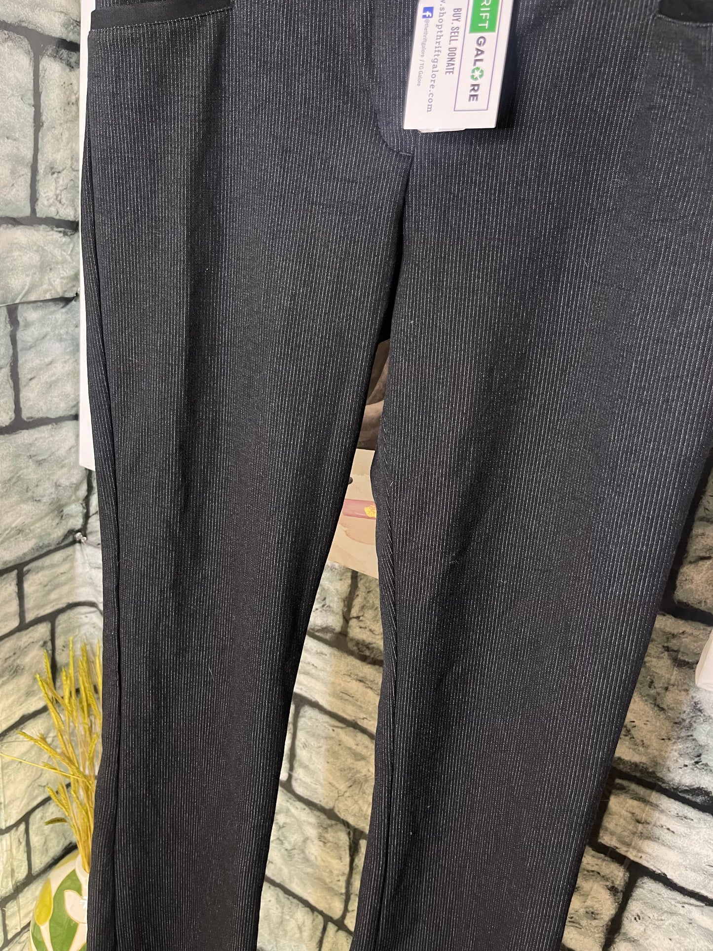 Express Black Gray Casual Pants Women sz 6