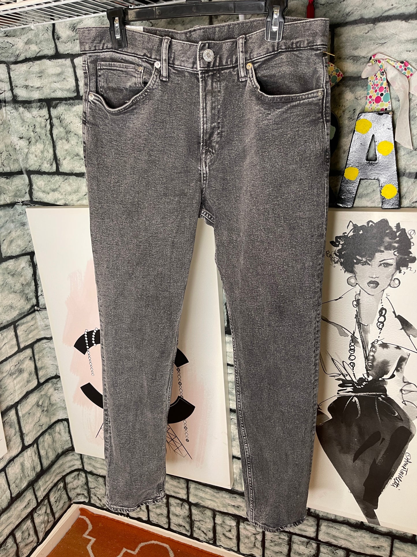H&M Gray Denim Jeans Men sz 33/30