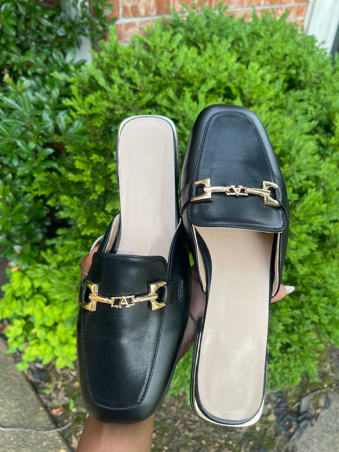 NEW Black Gold Slip On Flats Women sz 9